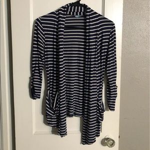 Long sleeve cardigan with pockets